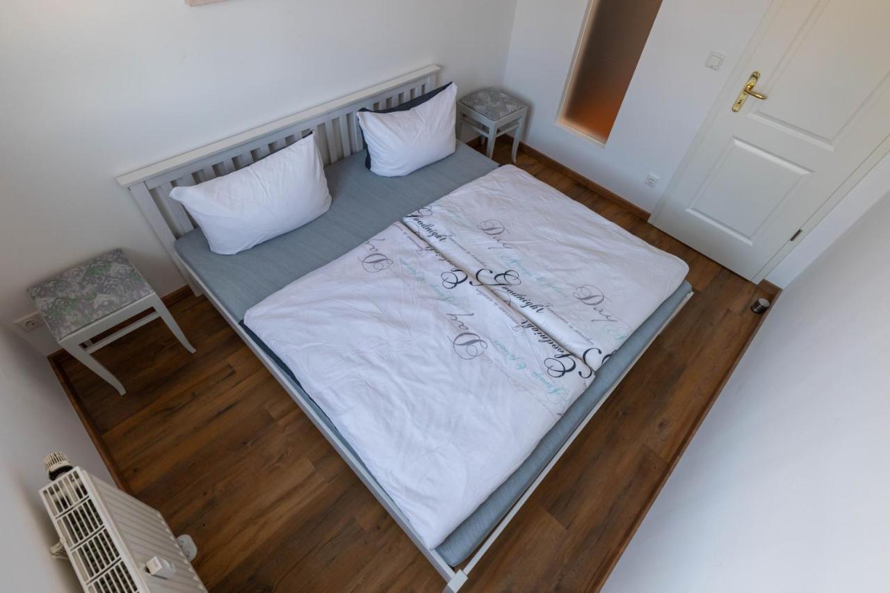 Parkside No15 Apartment *