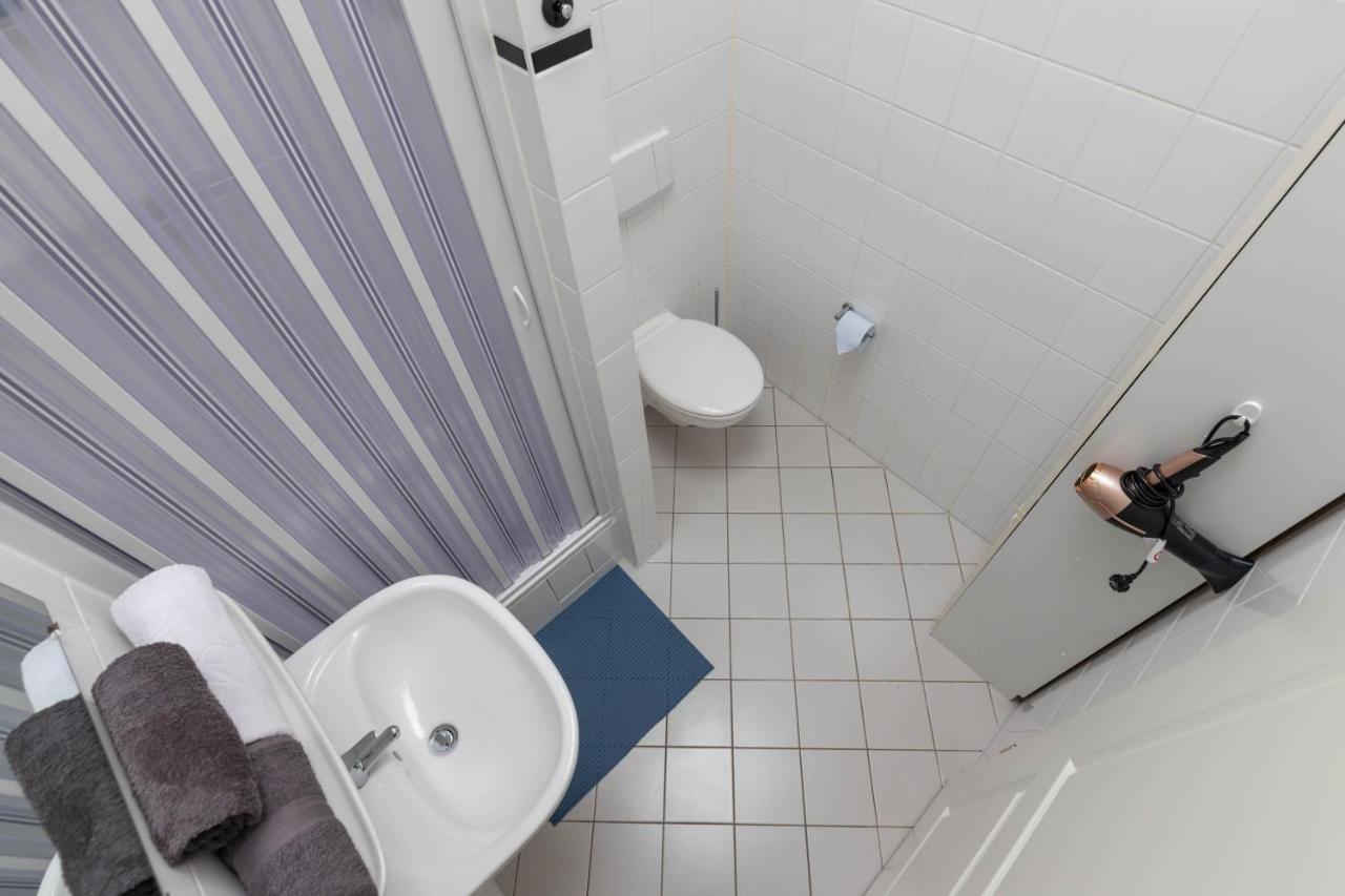 Apartment Parkside No15 *